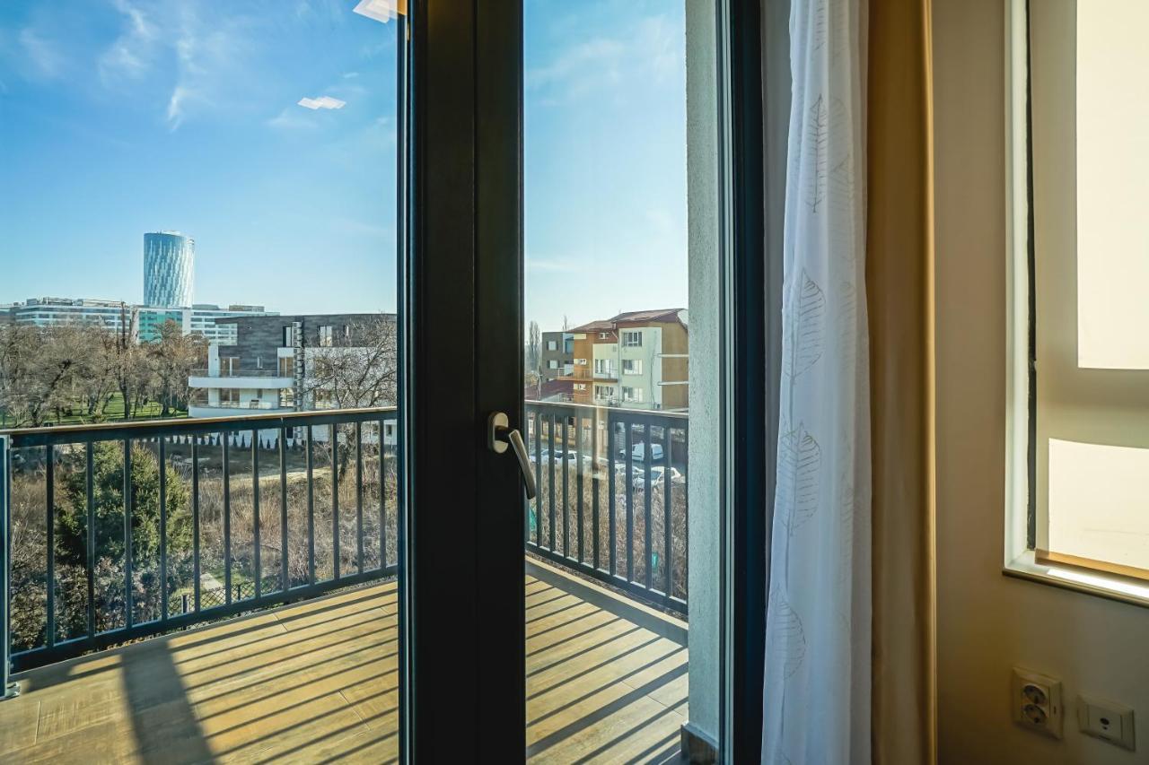 Bright Apartments Moments Away From Herastrau Park, Mall And Metro Bucureşti Exterior foto
