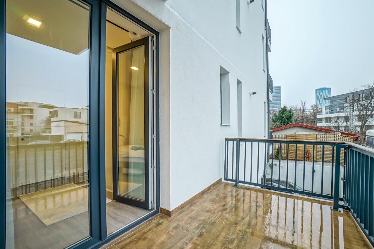 Bright Apartments Moments Away From Herastrau Park, Mall And Metro Bucureşti Exterior foto