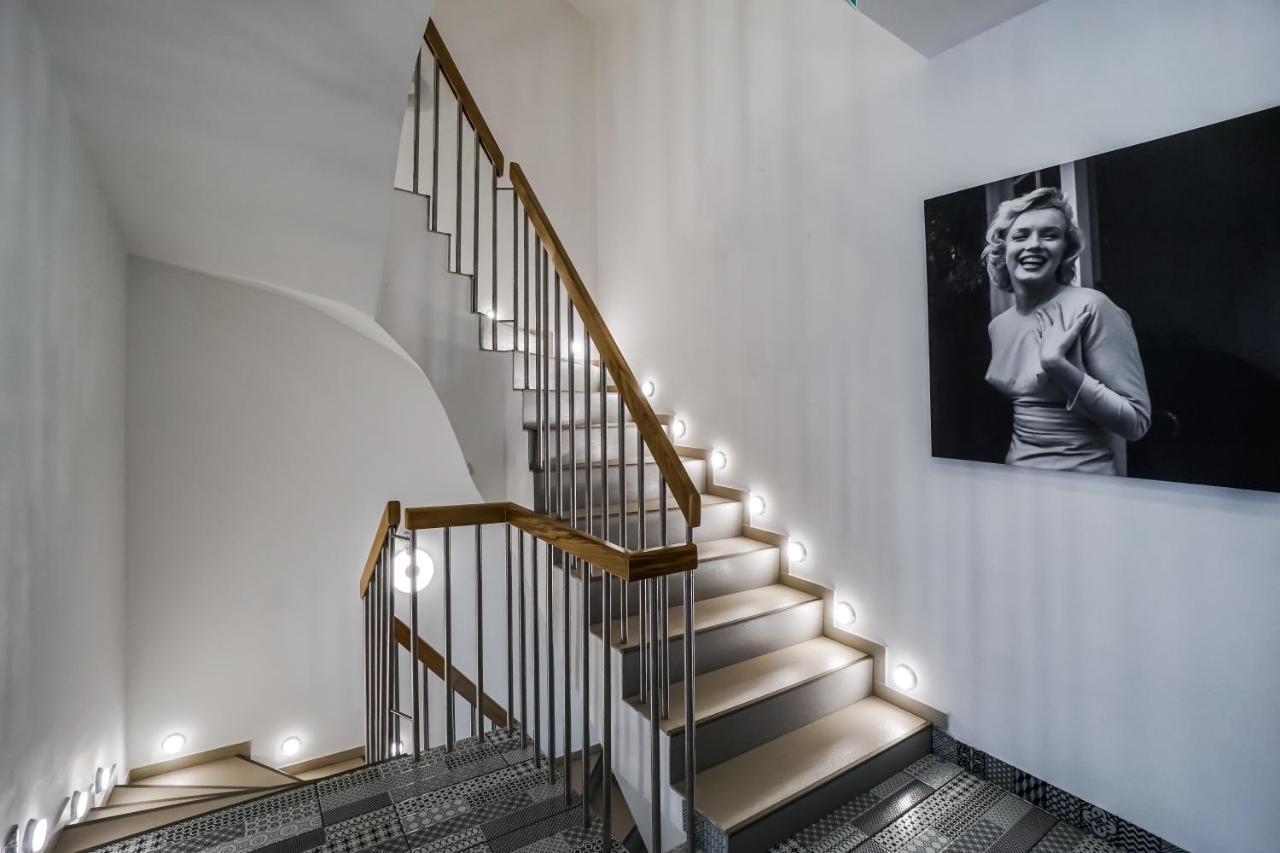 Bright Apartments Moments Away From Herastrau Park, Mall And Metro Bucureşti Exterior foto