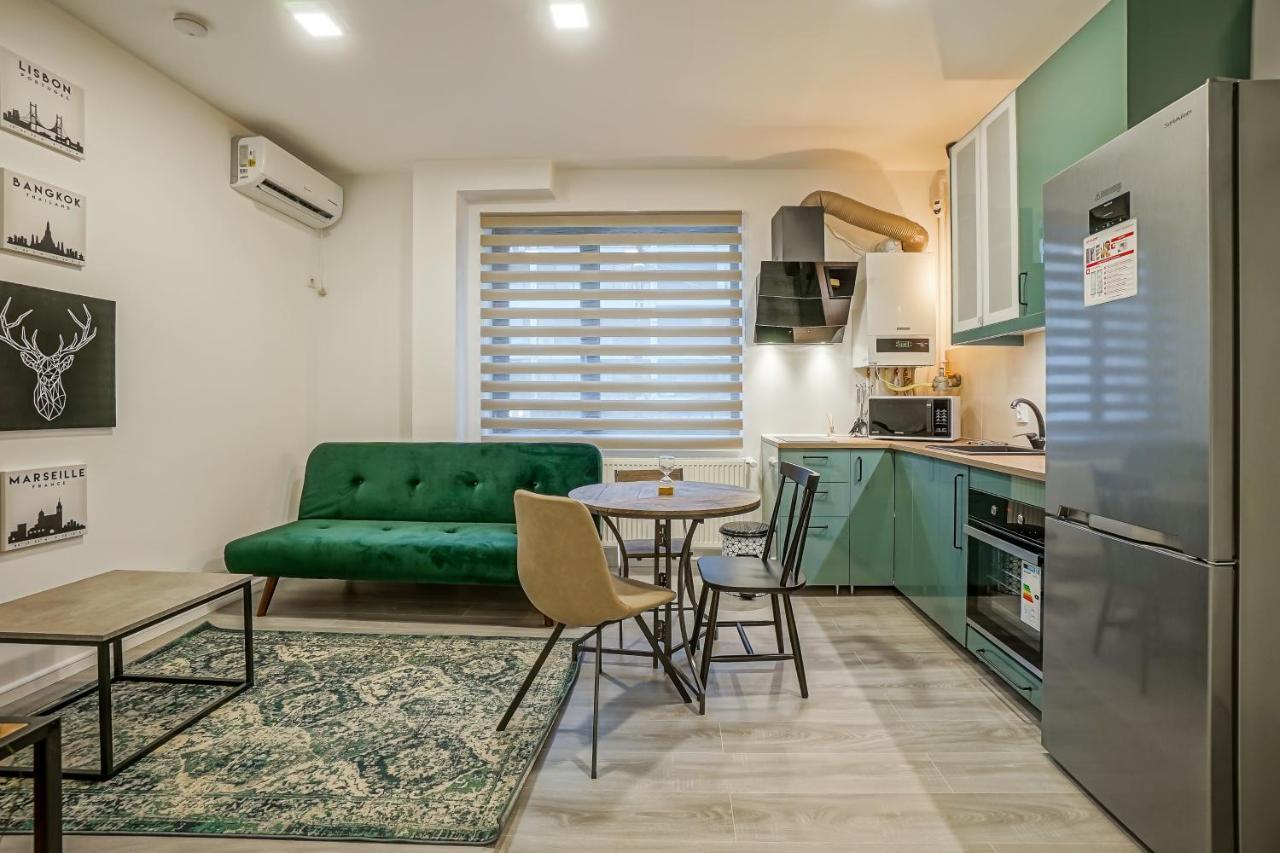 Bright Apartments Moments Away From Herastrau Park, Mall And Metro Bucureşti Exterior foto